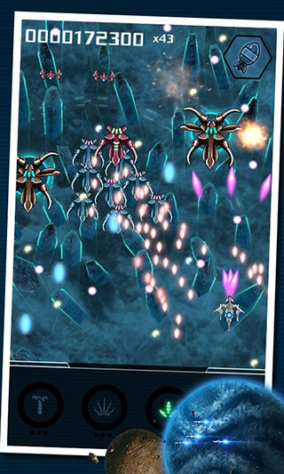 Squadron: Bullet Hell Shooter скриншот 3